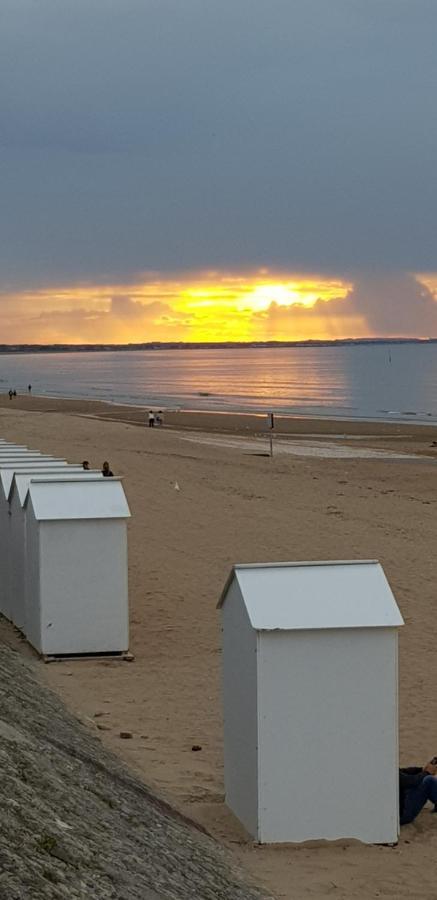 Bord De Plage, Thalasso Et Vue Mer ! Cabourg Exterior photo